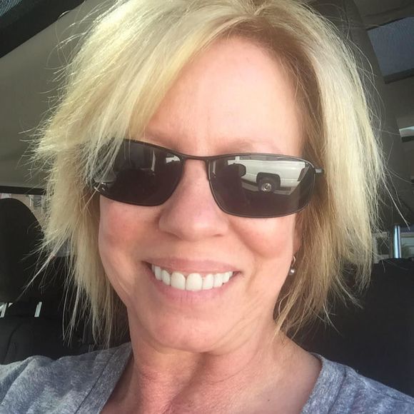 Meet your Posher, Kathy - Picture 1 of 1